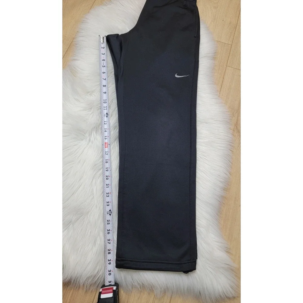 Nike Therma-Fit Sweatpants Men's Size Medium Black Sweatpants Jogger Pants